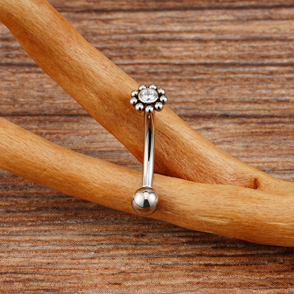 G23 Titanium Mini CZ Flower Rook Curved - Image 11