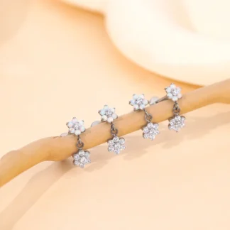 G23 Titanium Labret with Iridescent Stone Daisy and Dangling CZ