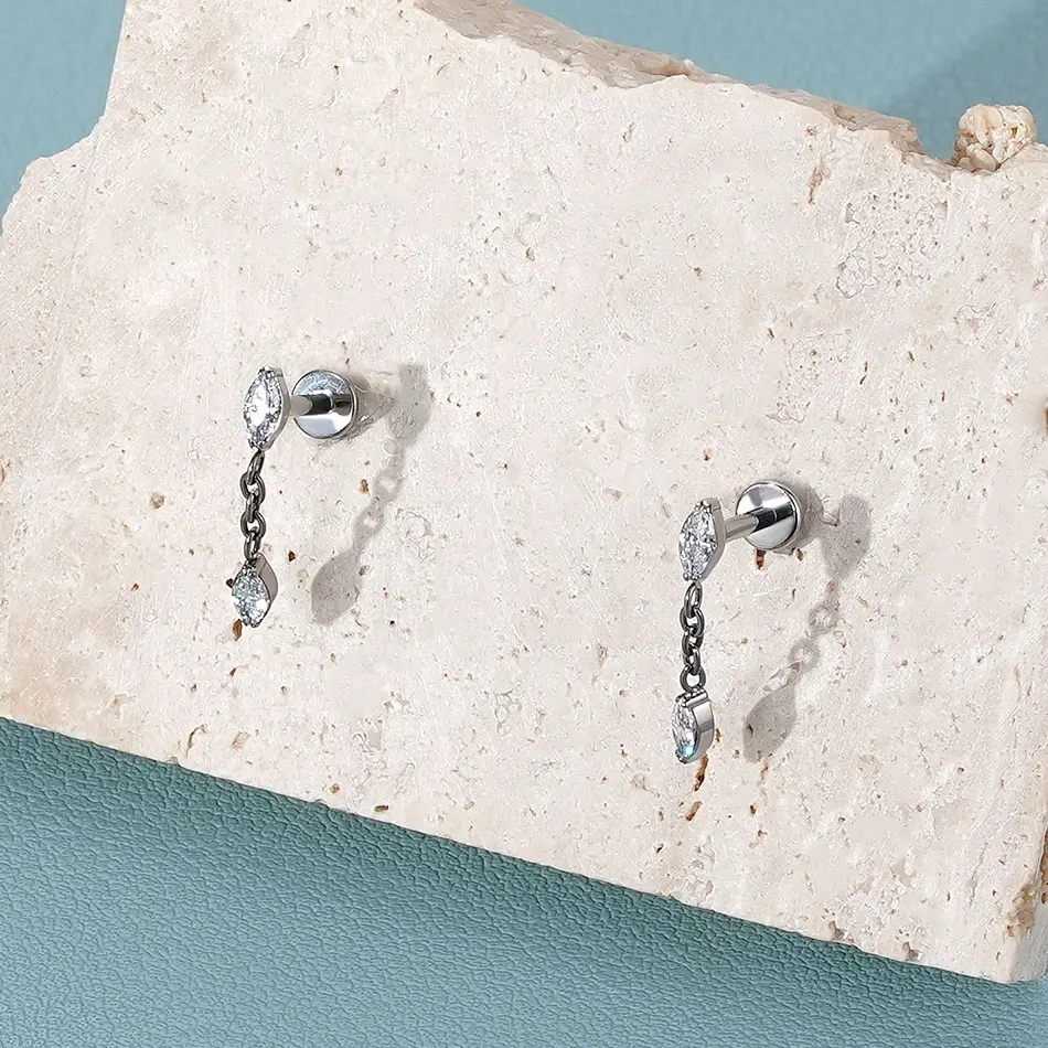 G23 Titanium Internally Threaded Labret with Dangle Chain Accent